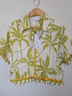 C&C California Olive Palm-Print Short-Sleeve Button-Up
